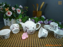 設(shè)計(jì)創(chuàng)作引領(lǐng)潮流 禮品、工藝品與飾品的批發(fā)市場及價(jià)格解析