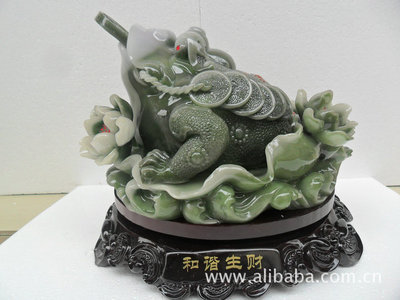 廠家直銷 招財(cái)金蟬與貔貅，瑞歌工藝品廠為您開啟財(cái)運(yùn)與平安